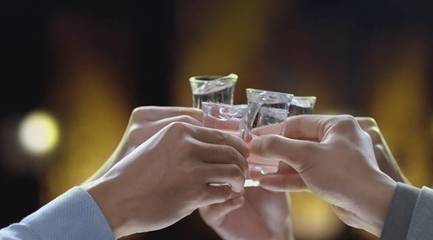 如果你從不喝酒會(huì)發(fā)生什么?也許收拾殘局的就是你。