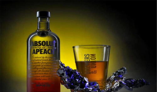 世界最烈的5種酒,俄羅斯壯漢都頂不住,中國(guó)這個(gè)喝過(guò)的都是爺們